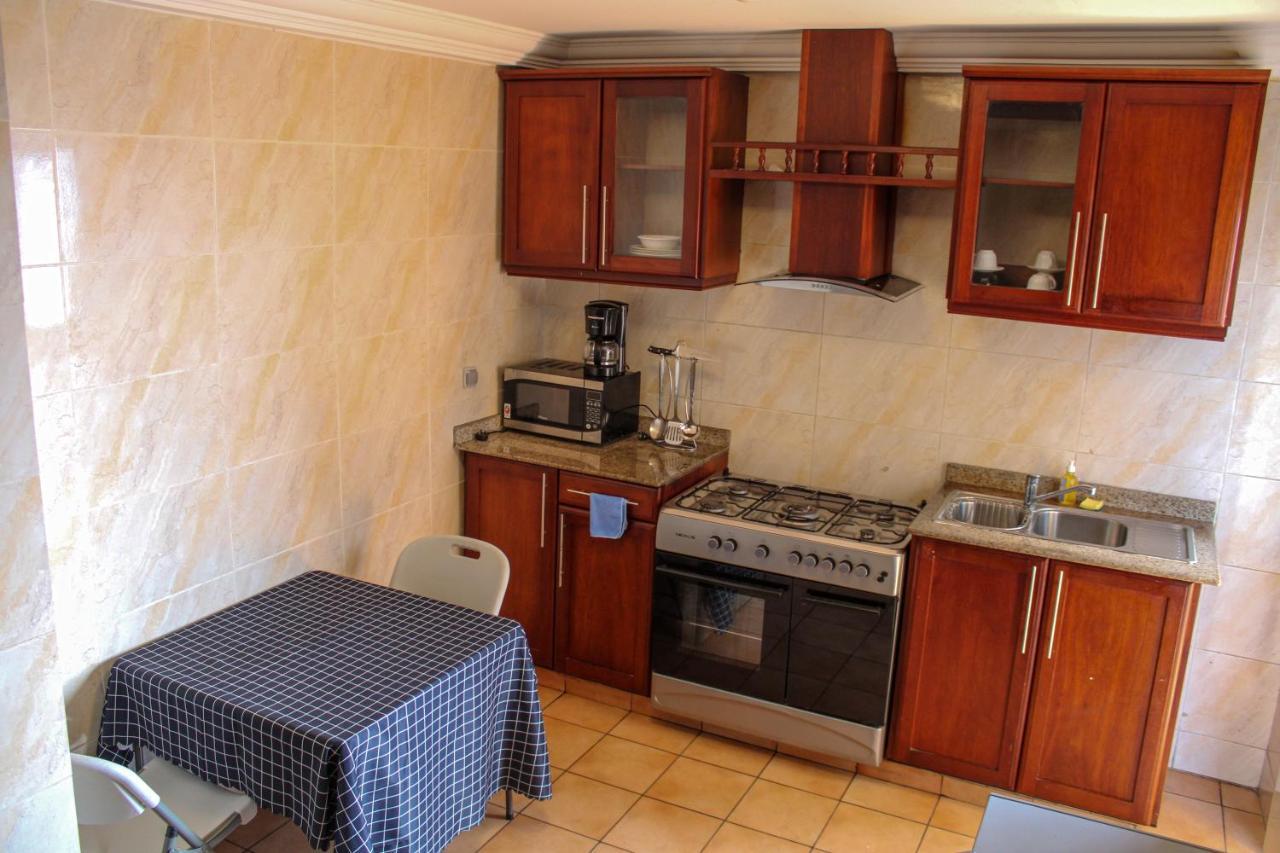 Residence Le Carat Bonapriso Douala Exteriör bild